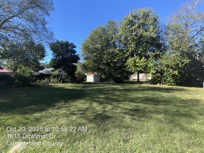 Photo - 1615 Diplomat Dr
