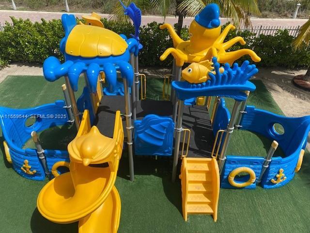 Photo - 6039 Collins Ave Unit 1110