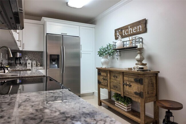 Photo - 3001 S Ocean Dr Unit 319