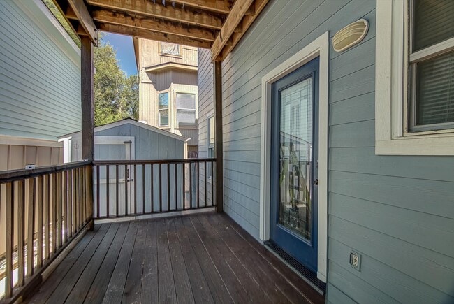 Photo - 1017 11th St Unidad 2