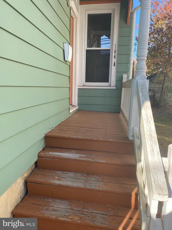 Photo - 204 W Main St