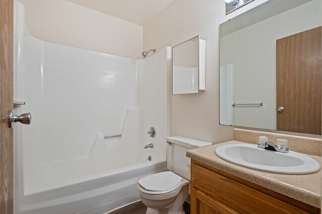Prairie Creek Apartments