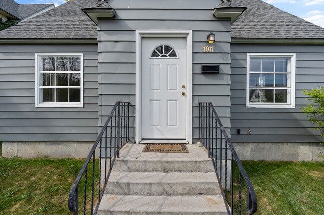 Photo - 1011 E Nora Ave