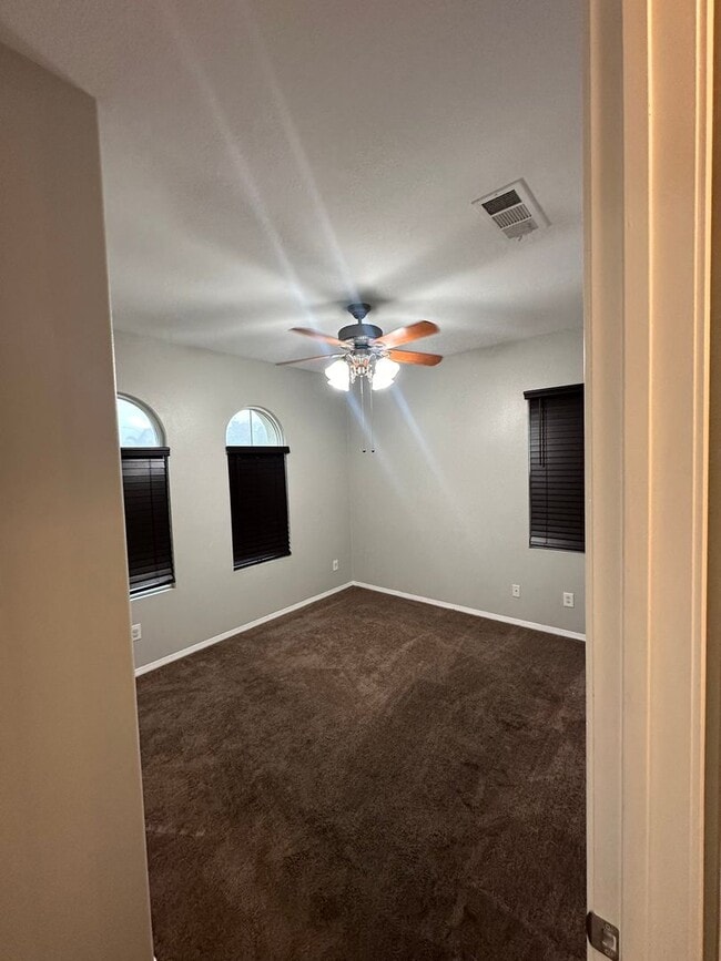 Photo - 1499 Mendocino Way
