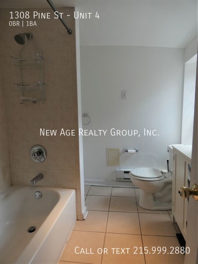 Photo - 1308 Pine St Unit 4