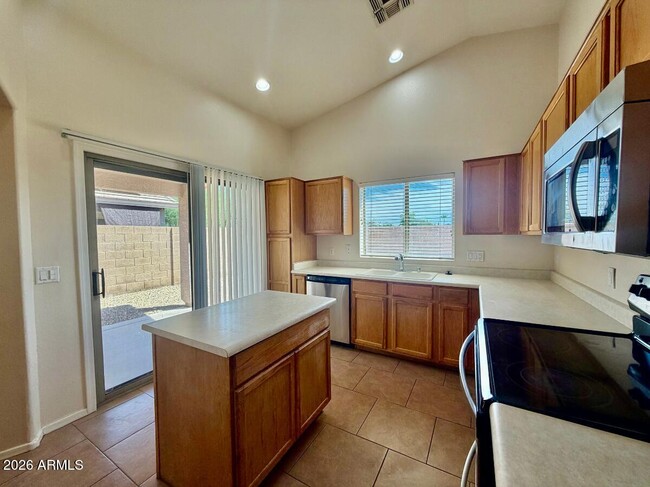 9323 W Harmony Ln