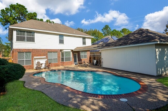 Photo - 20735 Fawnbrook Ct