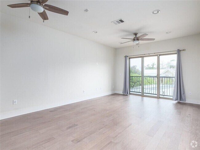 Building Photo - 908 Nueces St Unit 35 Rental