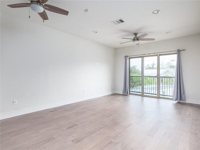 Photo - 908 Nueces St Condo Unit 35