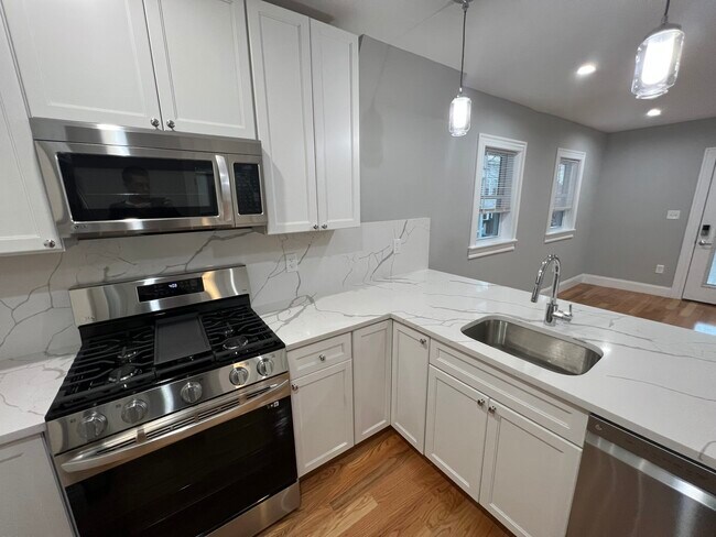 Photo - 15 Harold St