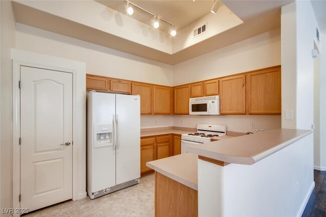 Photo - 3511 Desert Cliff St Unit 203