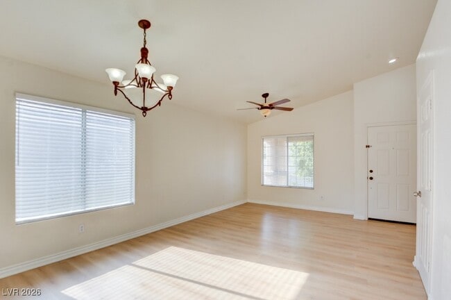 Photo - 2300 Steinke Ln