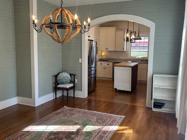 Photo - Beautiful Home Heart of Hartselle