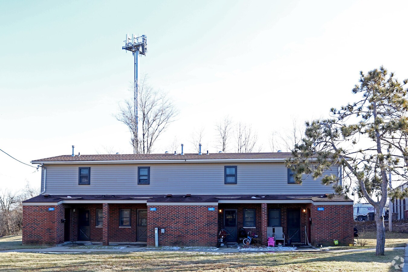 Photo - Oakwood Estates