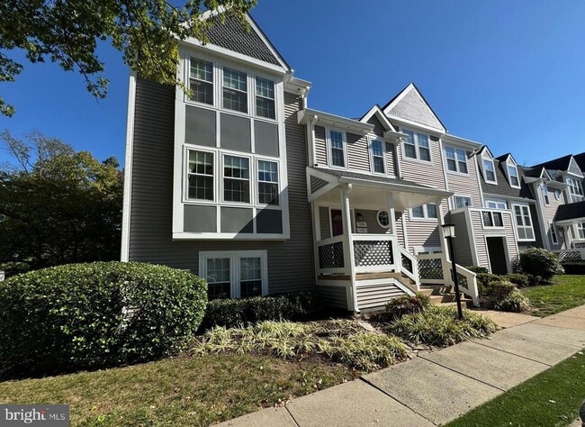 Building Photo - 12918 Grays Pointe Rd Unit 12918C Rental