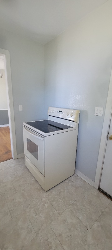 Photo - 2314 W Maple Ave