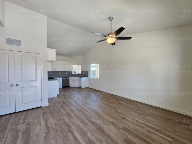 Photo - 8521 Grandy St Unidad A