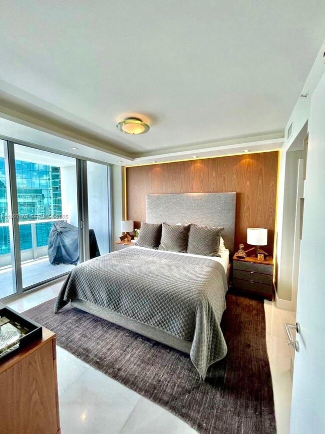 Photo - 200 Biscayne Blvd Way Unidad 4310