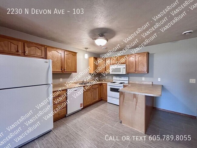 Photo - 2230 Devon Ave Unit 103