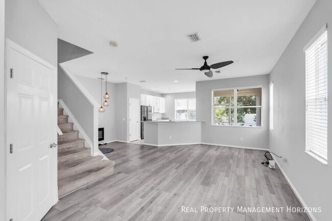 Photo - 3786 Mahony Ln