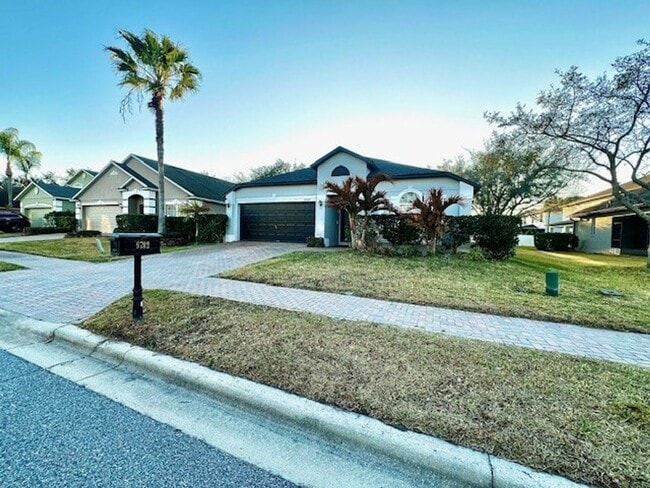 Building Photo - Amazing 4x2 in Lake Nona!! Gated Nona Crest! All tile flooring!! 2 car garage!