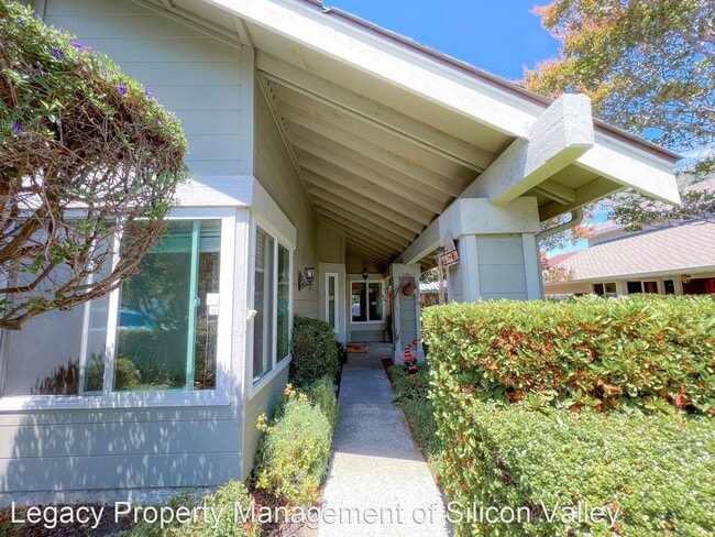 Photo - 5 br, 3 bath House - 4370 Sedge Street