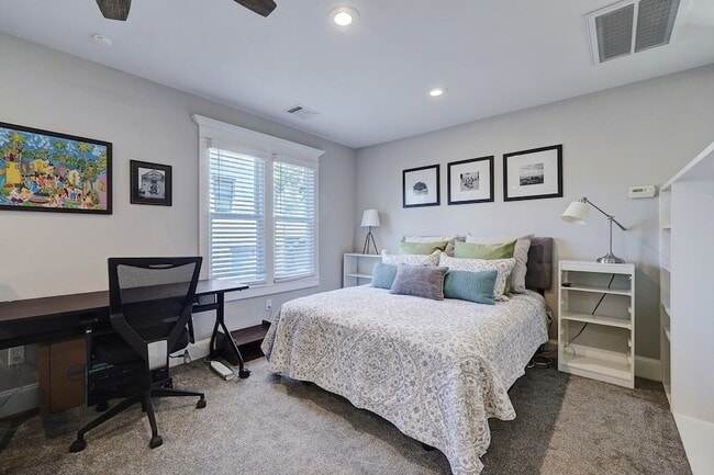 Photo - 516 Heights Blvd