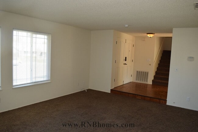 Photo - 8250 Canyon Oak Dr