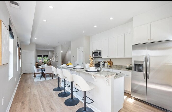 Photo - 19 N Smallwood St