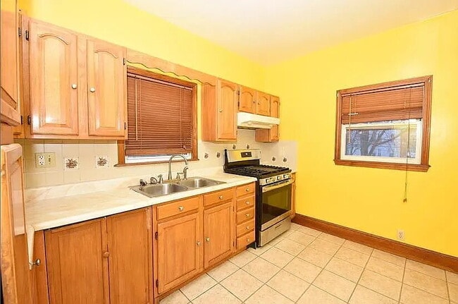 Photo - Apartment Available for Rent in Dorchester, MA Unidad 2