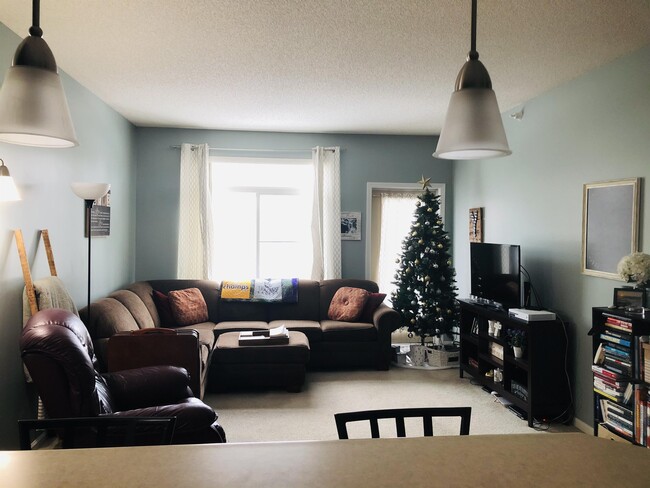 Photo - 649 Old Hwy 8 Townhome