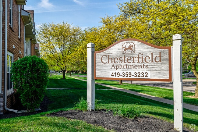 Chesterfield Apartments Sign