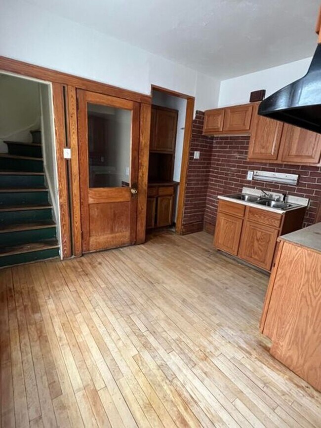 Photo - 3 Bedroom Single Family