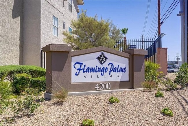 Building Photo - AWESOME 2 BEDROOM CONDO NEAR STRIP W/ VIEWS AND OVERLOOKS POOLS!!!!!! Unit 3019