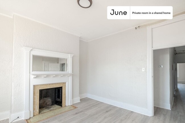 Photo - Room in Shared 4 bed/1 bath home Unidad B