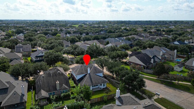 6003 Preserve Ln