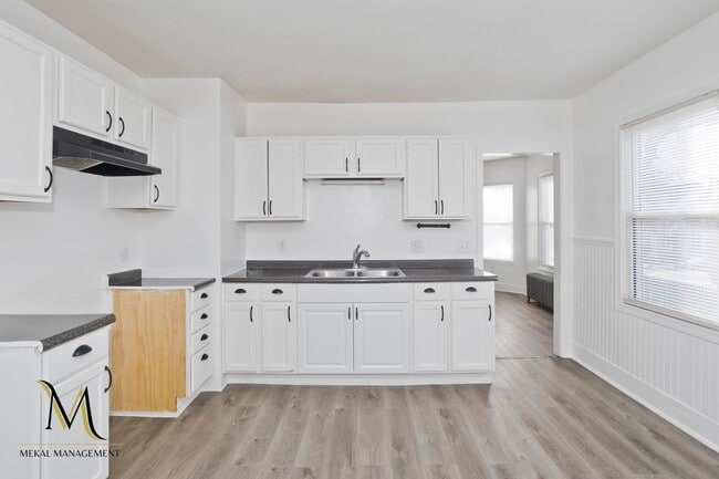 Photo - 98-100 Prospect St