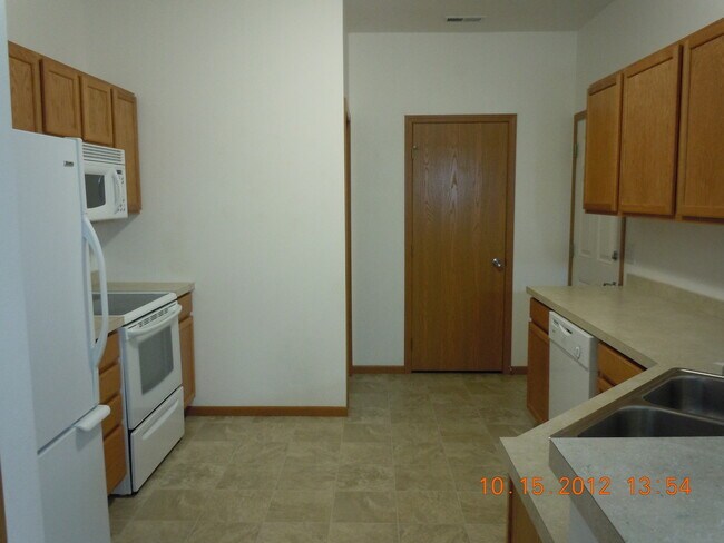 Photo - 2727 N Broadway Unit 1