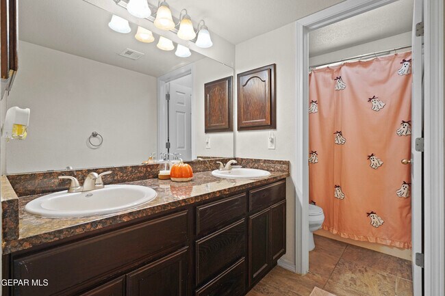 Photo - 12149 Driftwood LN