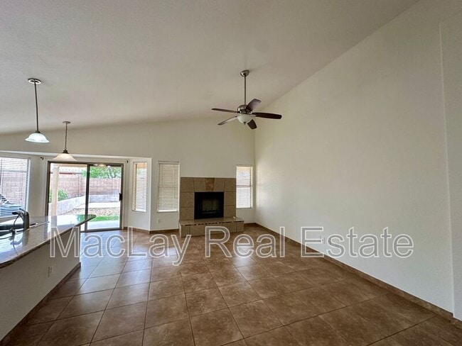 Photo - 1704 E Heather Ave