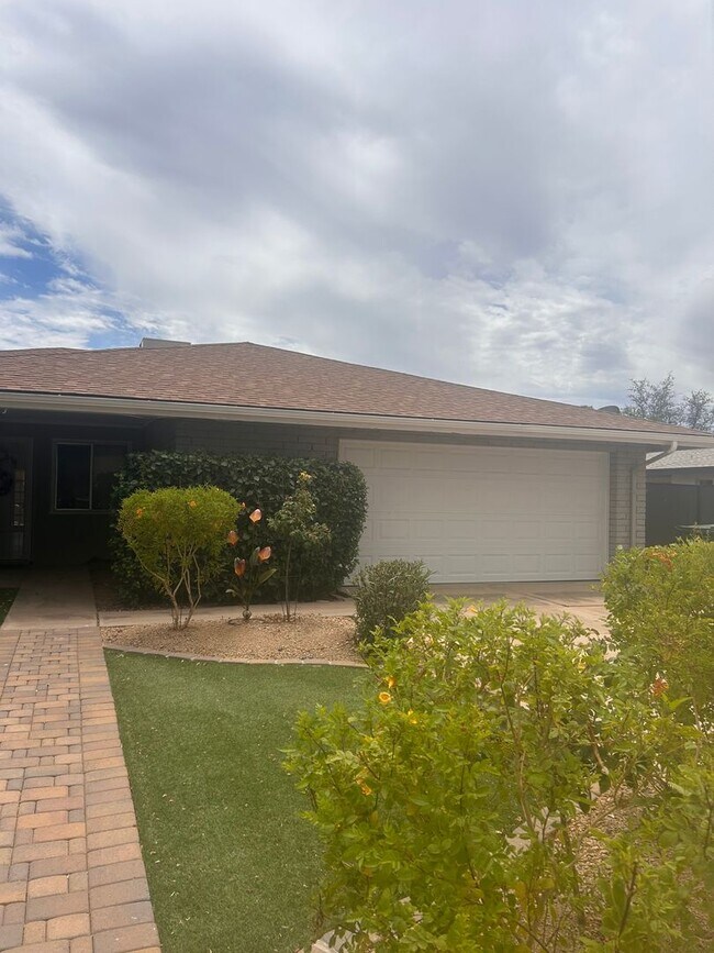 Photo - 4-bedroom HOUSE w/Solar, Private Pool, DONT MISS OUT!! $2750 APPLY Today!