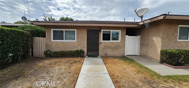 Building Photo - 1677 W 11th St Rental