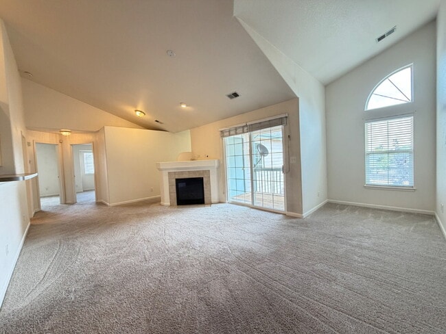 Photo - "Spacious 2-Bed, 2-Bath with attached garage" Unit #407