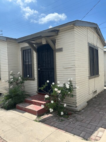 Photo - 4214-4240 S. Hoover St.