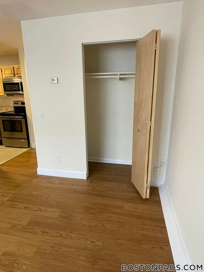 Photo - 222 Babcock St Unit 1F