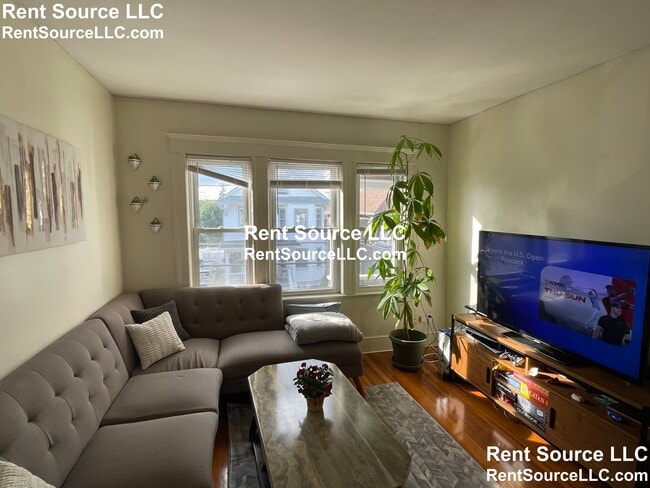 Photo - 104 Princeton St Unit 2ND FLOOR