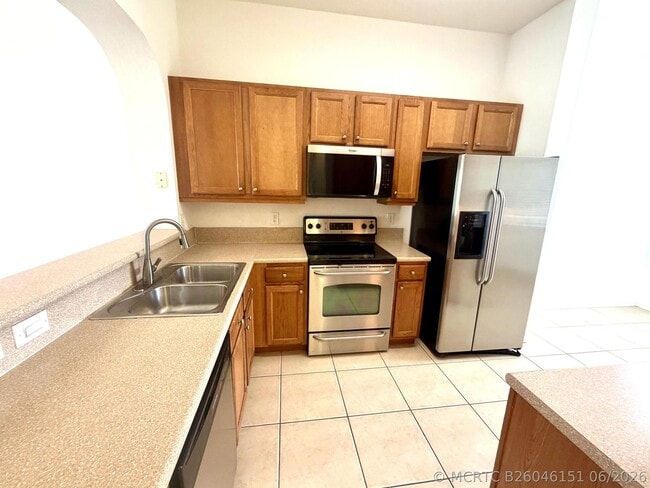 Photo - 3600 Oaks Clubhouse Dr Unit 309