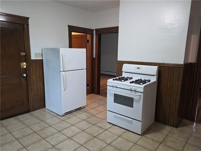 Photo - 133 Clifford St Unit 2