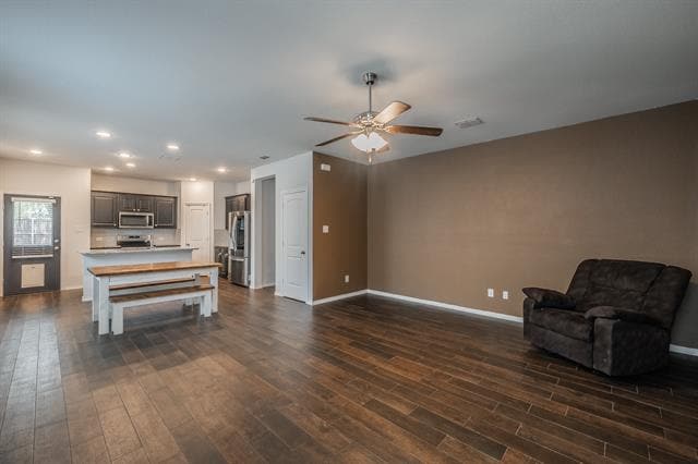 Photo - 561 Concho St