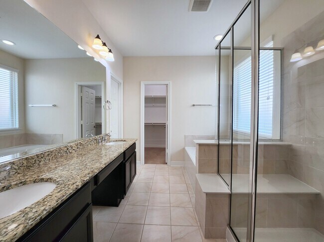 Photo - 10551 Paula Bluff Ln